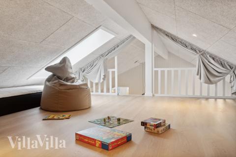 Einige der 16 Schlafgelegenheiten befinden sich im Luxusferienhaus Nr. 630 auf dem ausgebauten Dachboden