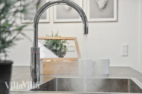 Die Küche im Luxusferienhaus Nr. 630 ist gut eingerichtet.