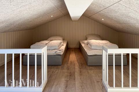 Einige der 18 Schlafgelegenheiten befinden sich im Luxusferienhaus Nr. 682 auf dem ausgebauten Dachboden