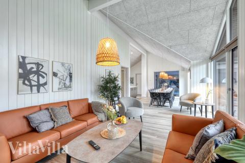 Die Couchecke im Luxusferienhaus Nr. 770 in Deutschland.