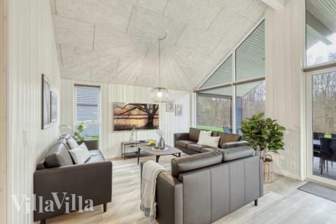 Die Couchecke im Luxusferienhaus Nr. 760 in Deutschland.