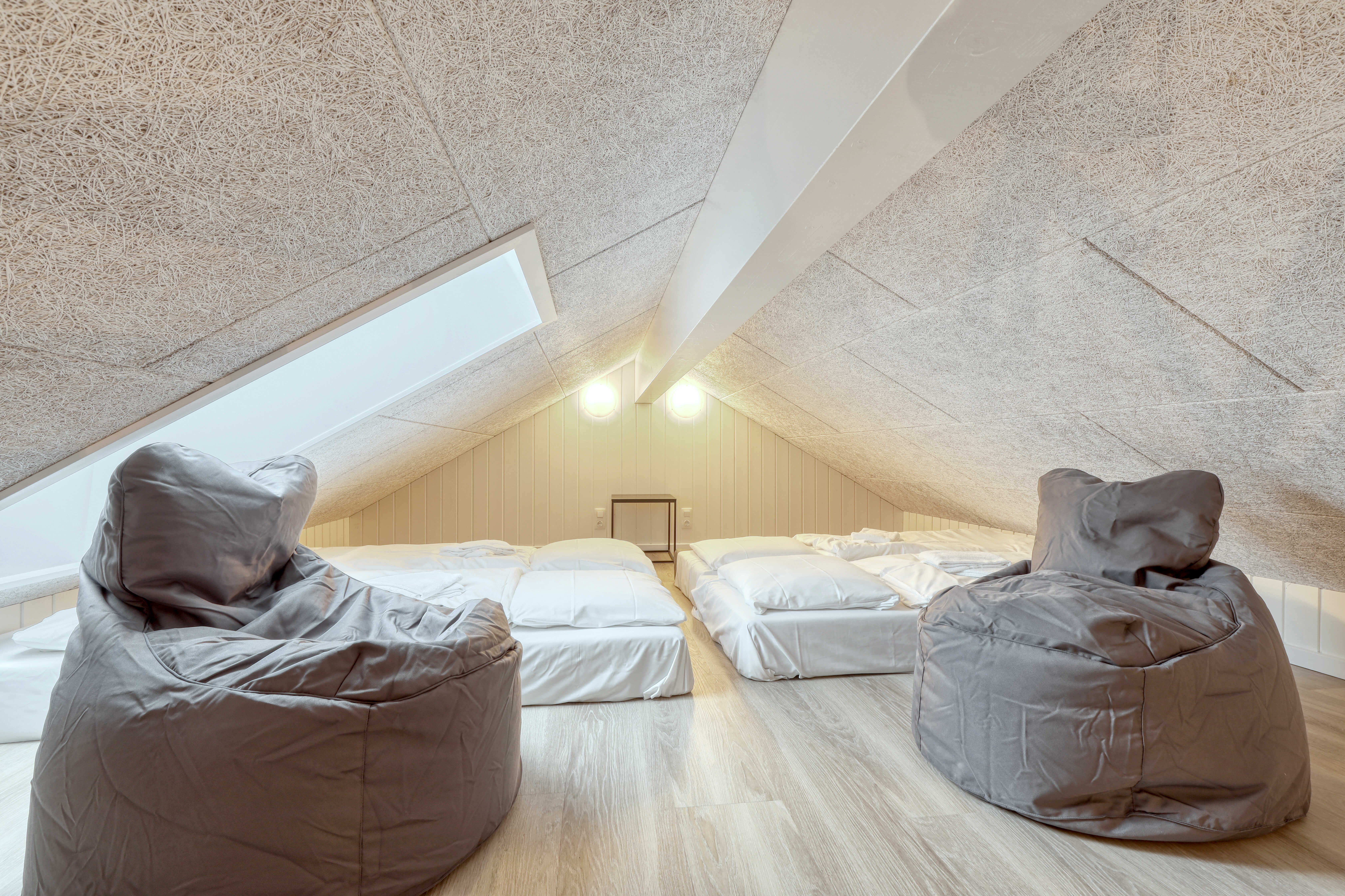 Einige der 16 Schlafgelegenheiten befinden sich im Luxusferienhaus Nr. 761 auf dem ausgebauten Dachboden