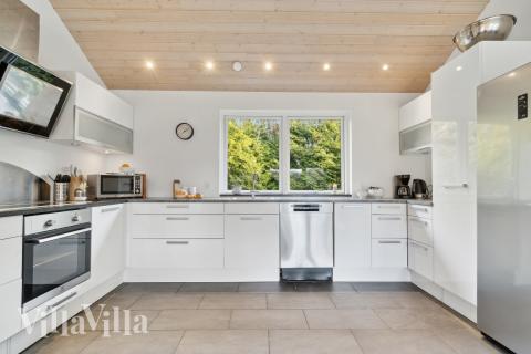 Die Küche in dem Luxusferienhaus Nr. 681 ist so gut ausgestattet, dass man problemlos Mahlzeiten für 17 Personen zubereiten kann.