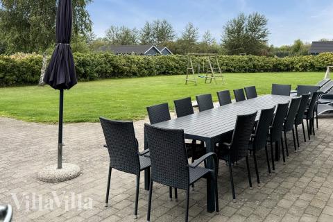 Das Luxusferienhaus Nr. 218 hat eine tolle Terrasse, die mit hochwertigen Gartenmöbeln für 18 Personen ausgestattet ist.