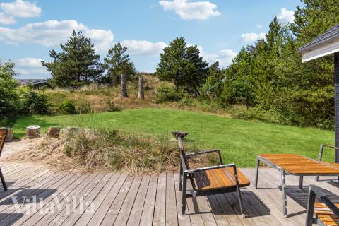 Große Terrasse am Luxusferienhaus Nr. 691 in Nordjütland.