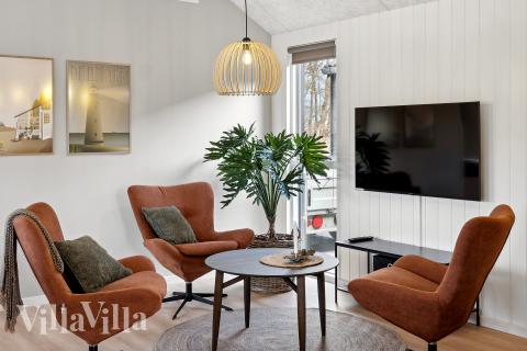 Aktivitätsraum im Luxusferienhaus Nr. 663 mit 7 Schlafzimmern und Platz für 18 Gäste.