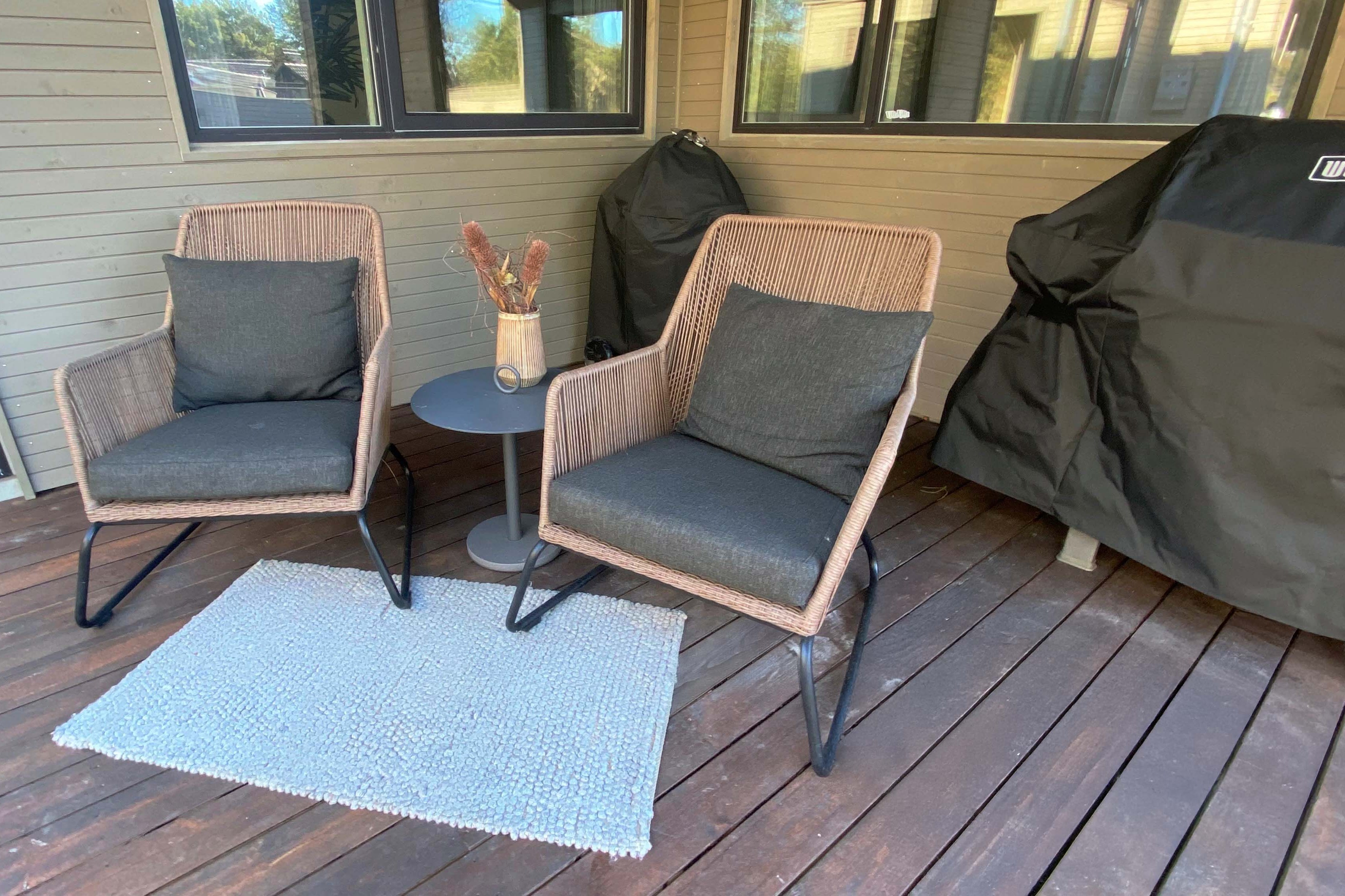 Genießen Sie einen Grillabend auf der Terrasse des Luxusferienhauses Nr. 593 in Südjütland