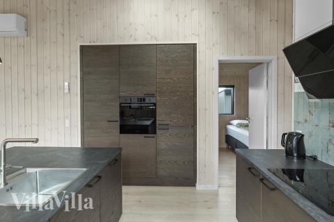 Gut ausgestattete Küche im Luxusferienhaus Nr. 625 in Lolland/Falster/Mön.