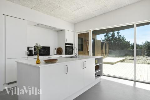 Die Küche in dem Luxusferienhaus Nr. 687 ist so gut ausgestattet, dass man problemlos Mahlzeiten für 8 Personen zubereiten kann.