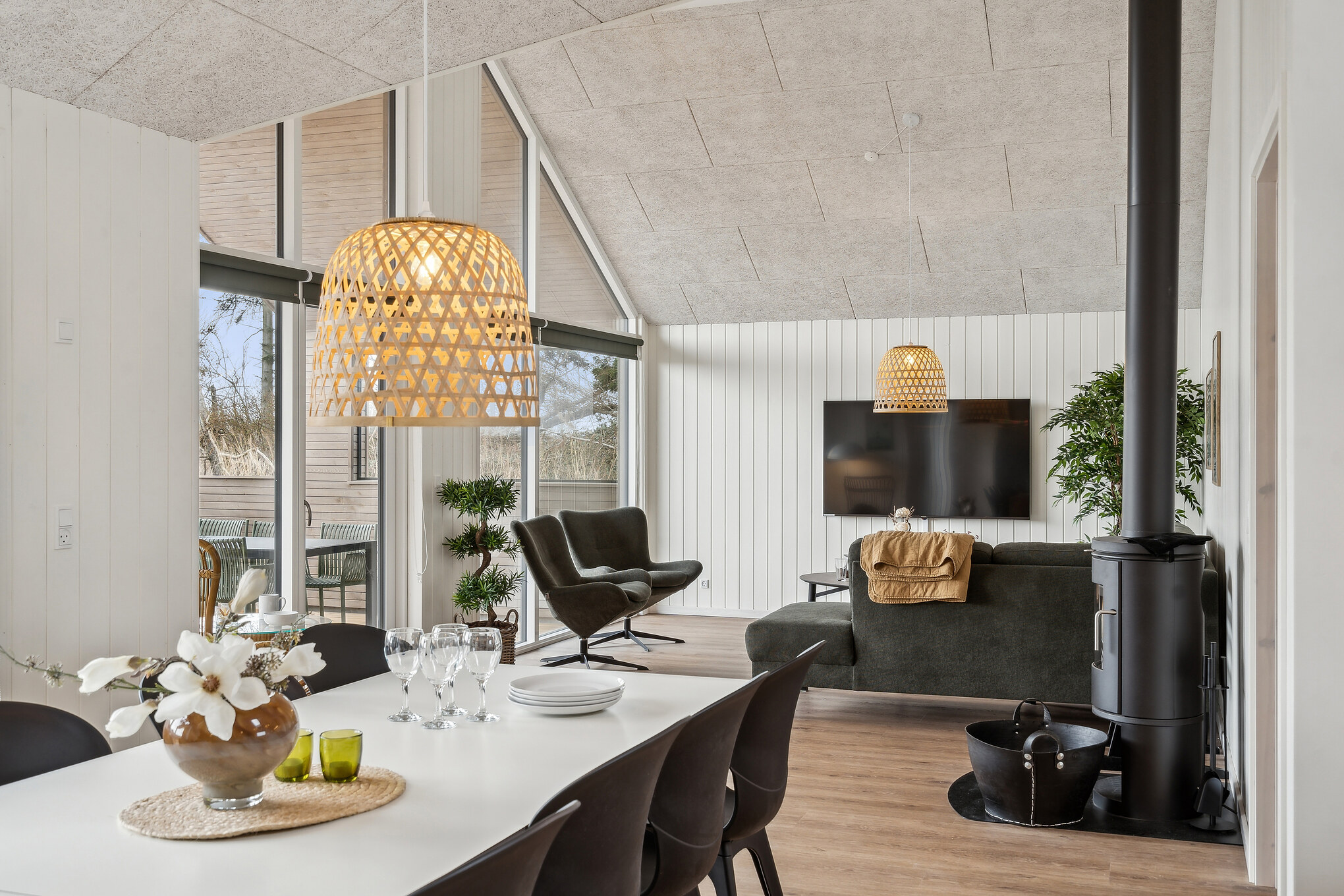 Aufenthaltsraum mit Platz für 14 im Luxusferienhaus Nr. 648.