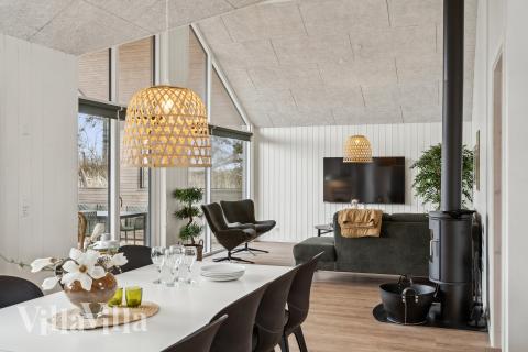 Aufenthaltsraum mit Platz für 14 im Luxusferienhaus Nr. 648.