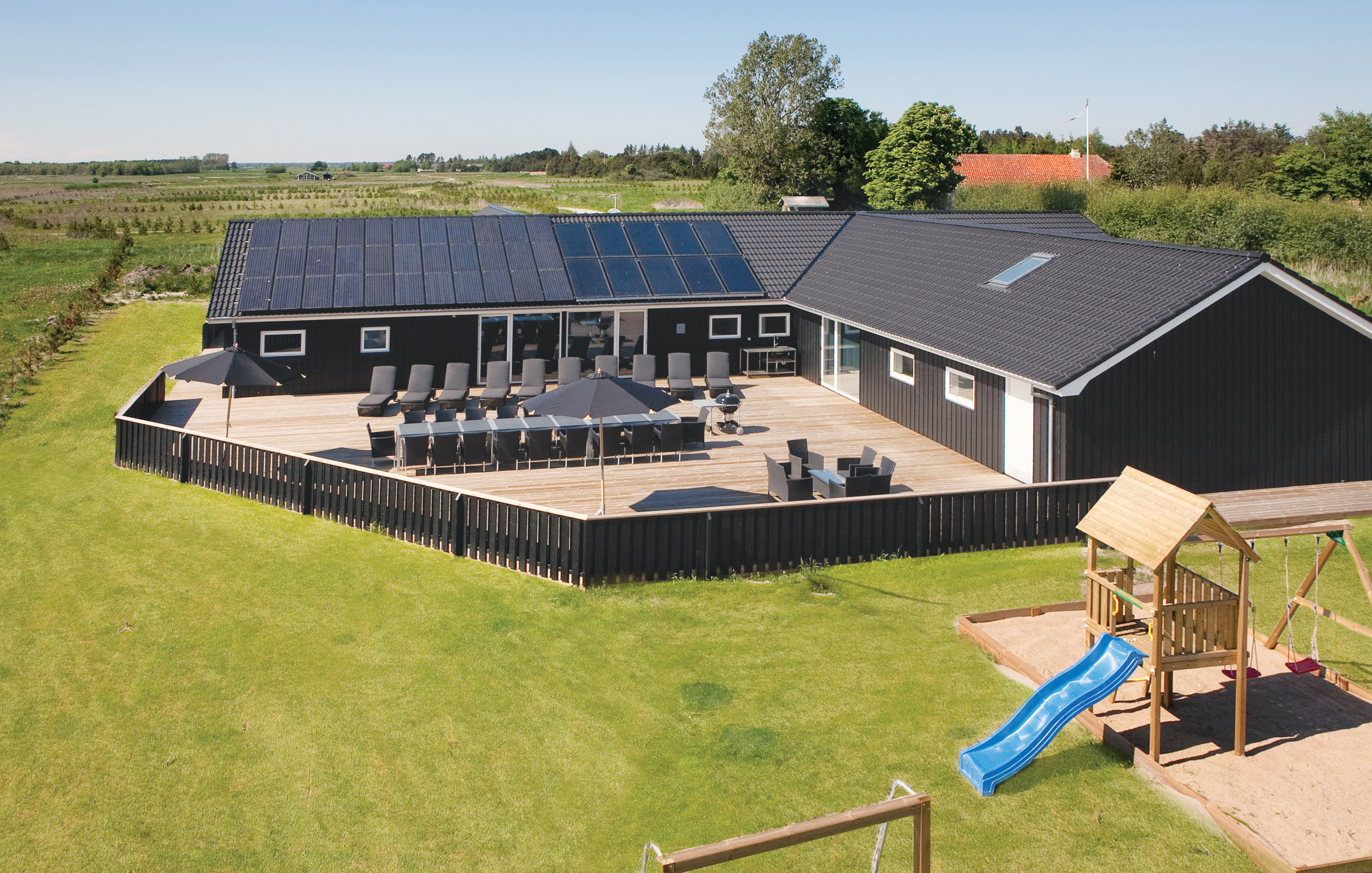 Dieses schöne Poolhaus Nr. 602 mit Platz für 26 Personen liegt in Nordjütland