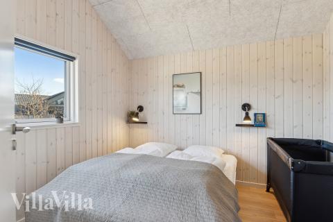 Eines der 5 Schlafzimmer im Luxusferienhaus Nr. 666