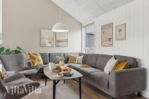 Die Couchecke im Luxusferienhaus Nr. 658 in Nordjütland.