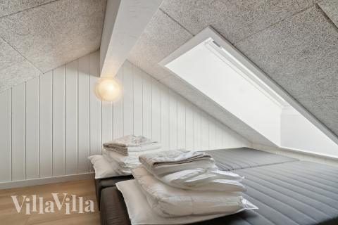 Einige der 16 Schlafgelegenheiten befinden sich im Luxusferienhaus Nr. 803 auf dem ausgebauten Dachboden