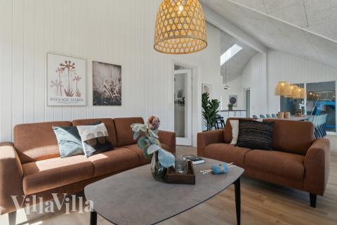 Die Couchecke im Luxusferienhaus Nr. 803 in Ostjütland.