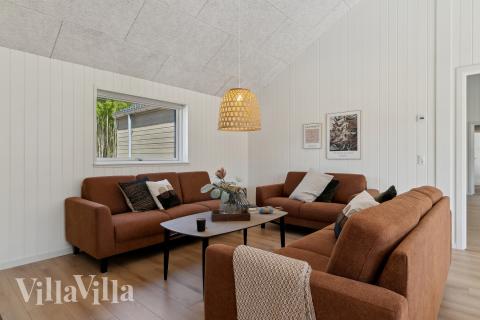 Die Couchecke im Luxusferienhaus Nr. 809 in Ostjütland.