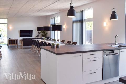 Die Küche im Luxusferienhaus Nr. 908 ist gut eingerichtet.