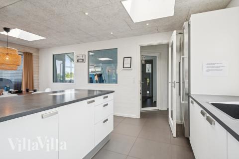 Die Küche im Luxusferienhaus Nr. 690 ist gut eingerichtet.