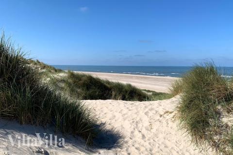 Der Strand in der Nähe von Luxusferienhaus Nr. 268.