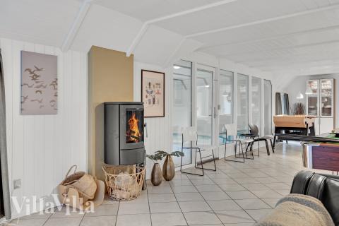 Die Couchecke im Luxusferienhaus Nr. 552 in Westjütland.