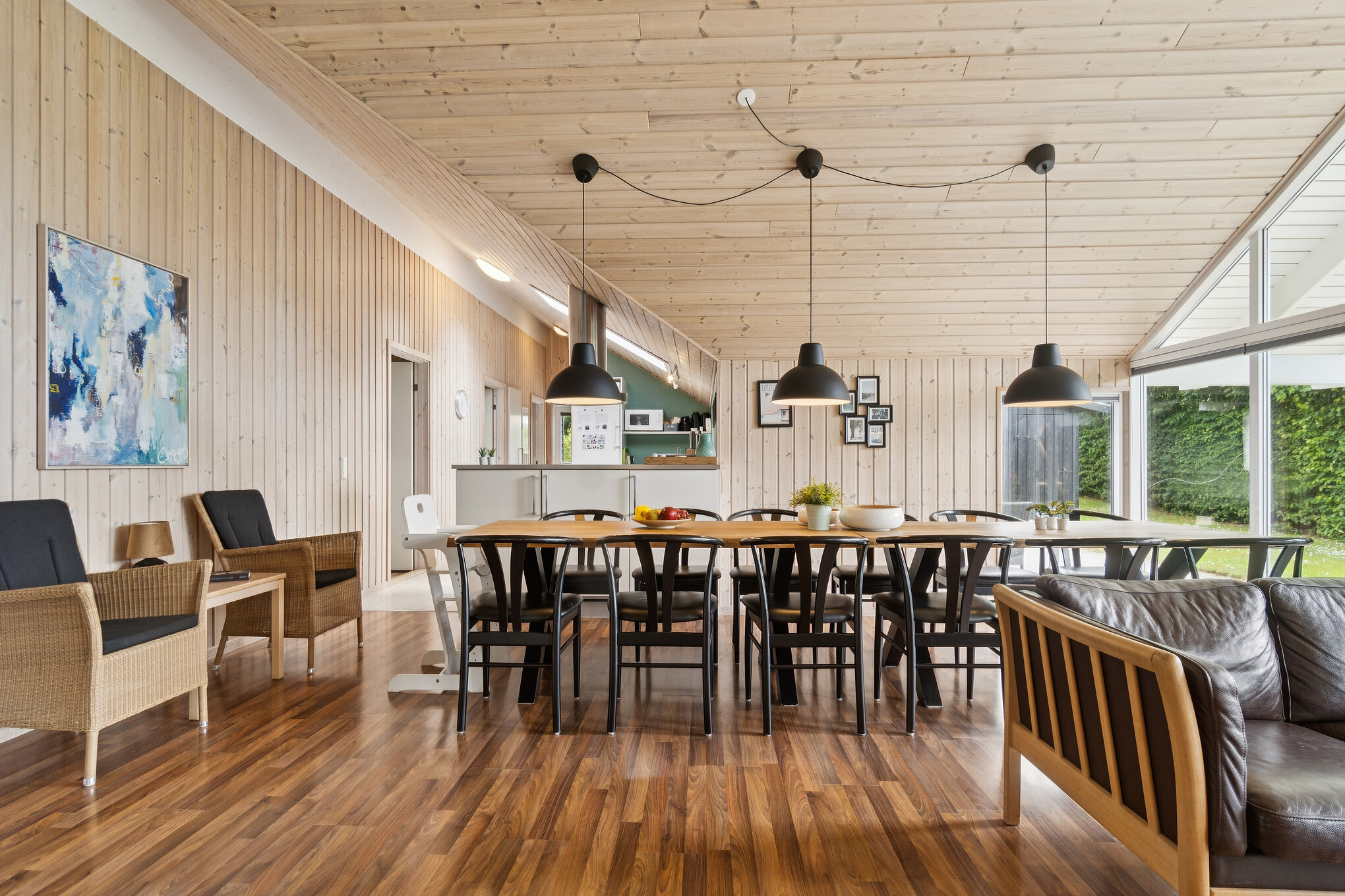 Aufenthaltsraum mit Platz für 14 im Luxusferienhaus Nr. 268.