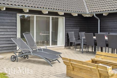 Das Luxusferienhaus Nr. 268 hat eine tolle Terrasse, die mit hochwertigen Gartenmöbeln für 14 Personen ausgestattet ist.