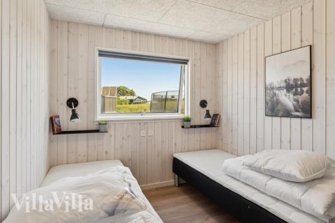 Eines der 8 Schlafzimmer im Luxusferienhaus Nr. 671