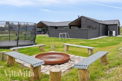 Neben den vielen schönen Stunden, die man im Poolbereich des Hauses verbringen kann, bietet das Luxusferienhaus 652 auch zahlreiche Freizeitangebote im Freien