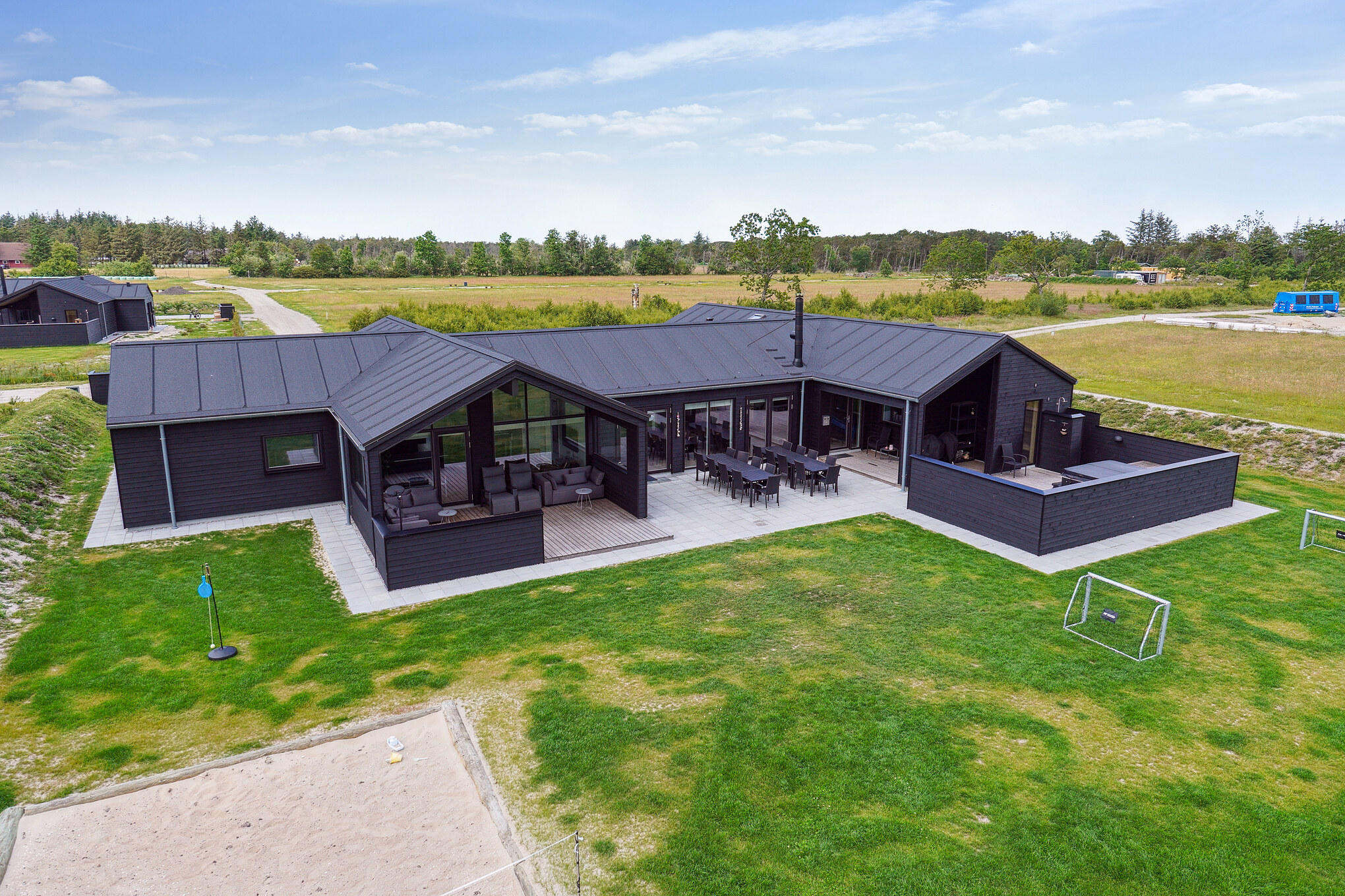 Dieses schöne Poolhaus Nr. 652 mit Platz für 20 Personen liegt in Nordjütland