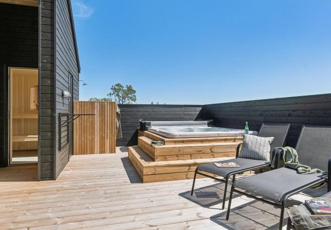 Das Luxusferienhaus Nr. 656 hat eine tolle Terrasse, die mit hochwertigen Gartenmöbeln für 20 Personen ausgestattet ist.