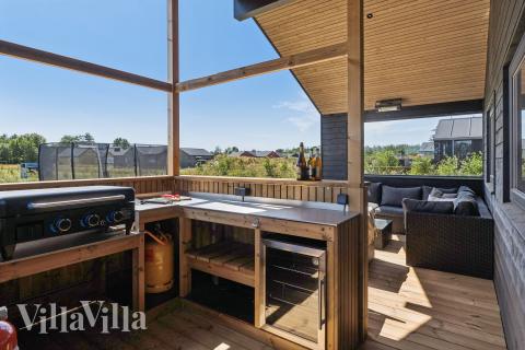 Große Terrasse am Luxusferienhaus Nr. 656 in Nordjütland.