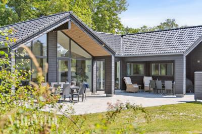 Dieses schöne Poolhaus Nr. 644 mit Platz für 14 Personen liegt in Lolland/Falster/Mön