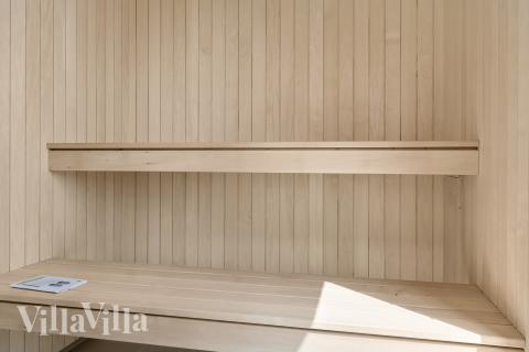 Genießen Sie die heiße Sauna im Luxusferienhaus Nr. 695 für 20 Personen