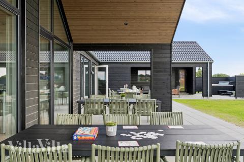 Große Terrasse am Luxusferienhaus Nr. 695 in Fünen und seine Inseln.