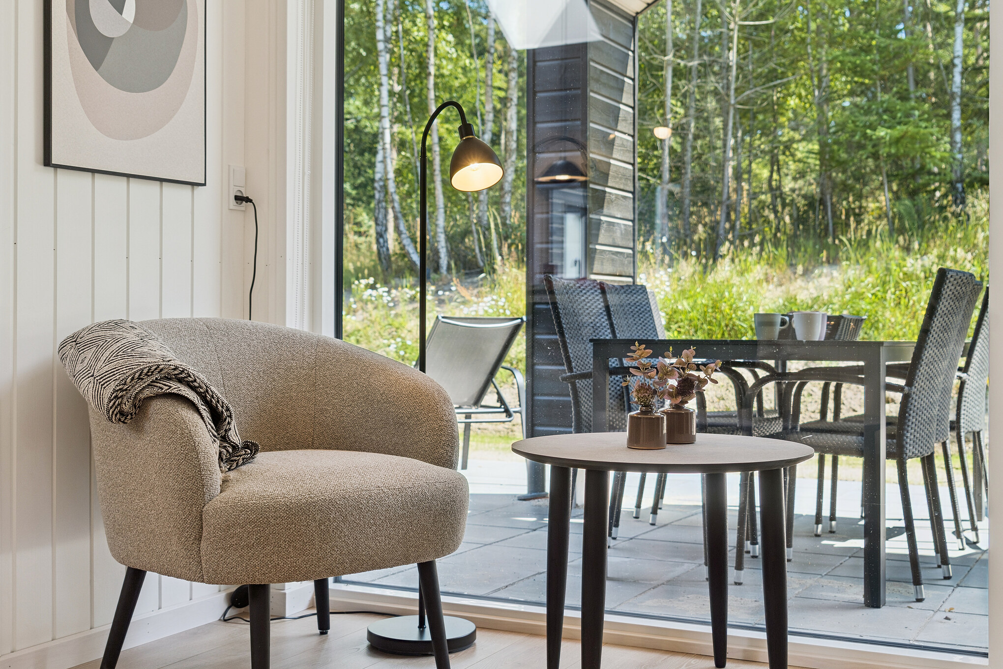 Aufenthaltsraum mit Platz für 16 im Luxusferienhaus Nr. 811.