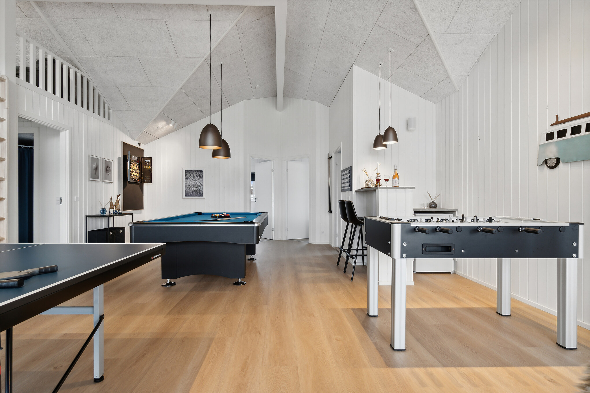 Aktivitätsraum im Luxusferienhaus Nr. 902 mit 7 Schlafzimmern und Platz für 18 Gäste.