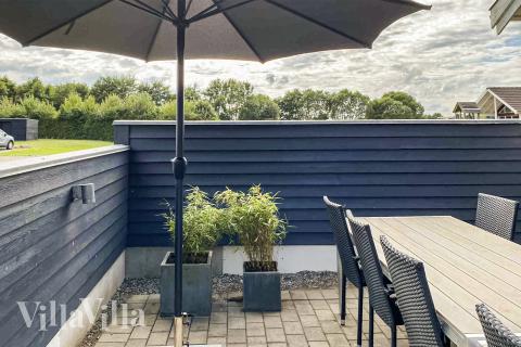 Das Luxusferienhaus Nr. 281 hat eine tolle Terrasse, die mit hochwertigen Gartenmöbeln für 18 Personen ausgestattet ist.