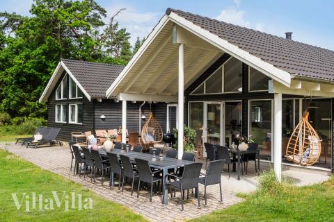 Dieses schöne Poolhaus Nr. 367 mit Platz für 18 Personen liegt in Nordseeland