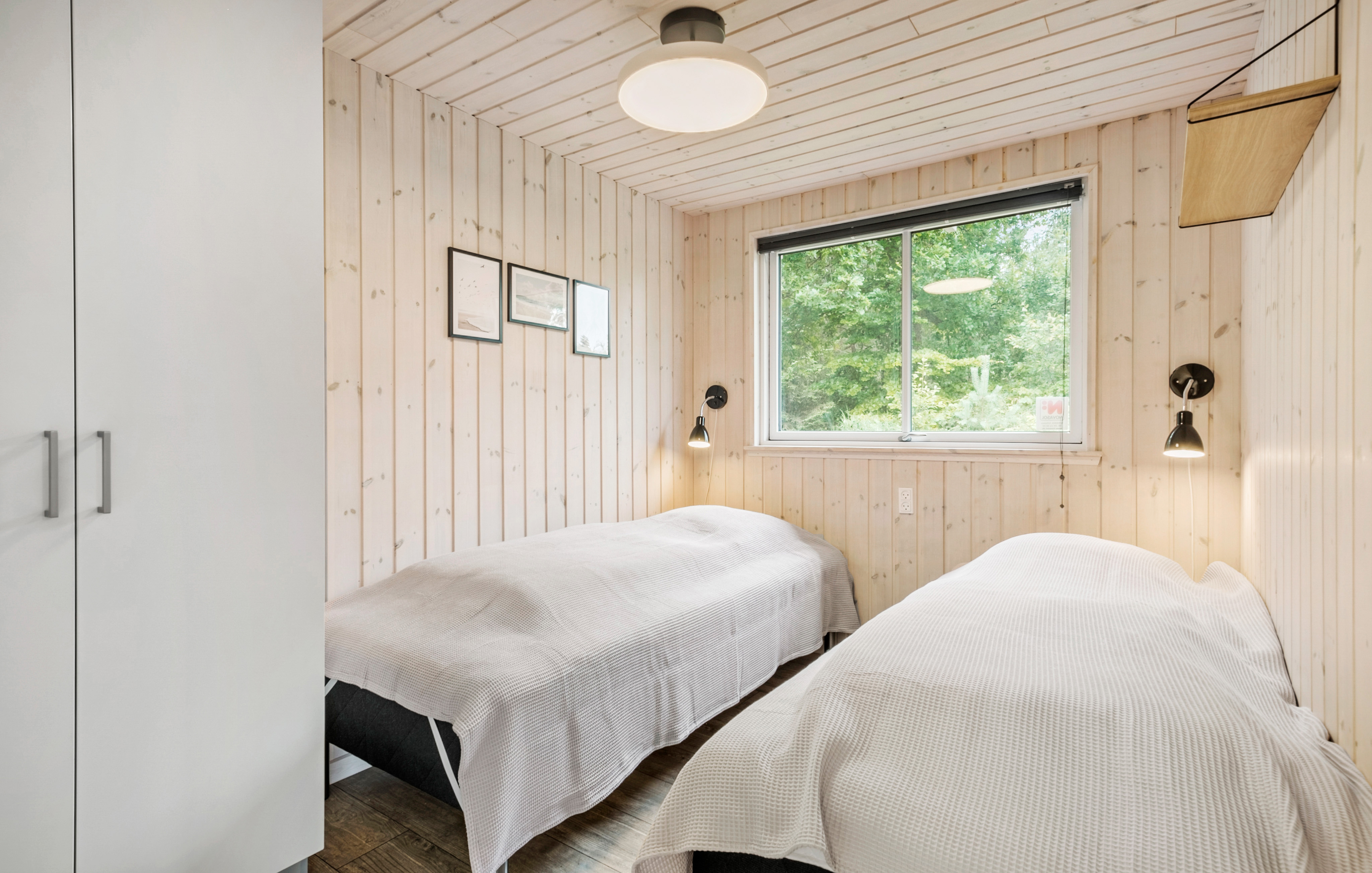 Eines der 7 Schlafzimmer im Luxusferienhaus Nr. 367