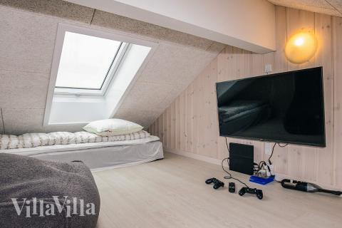 Einige der 12 Schlafgelegenheiten befinden sich im Luxusferienhaus Nr. 670 auf dem ausgebauten Dachboden