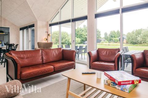 Die Couchecke im Luxusferienhaus Nr. 670 in Lolland/Falster/Mön.