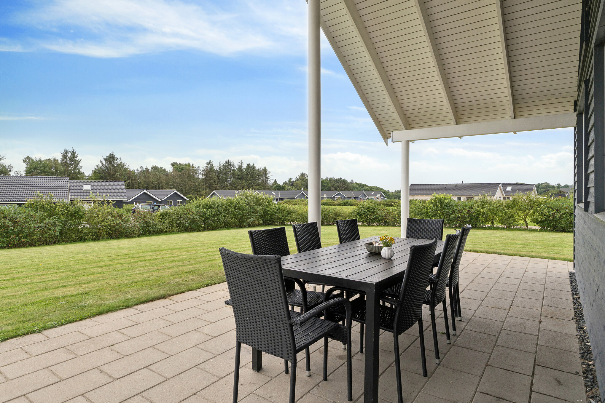 Große Terrasse am Luxusferienhaus Nr. 404 in Limfjord.