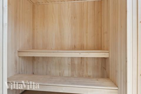 Genießen Sie die heiße Sauna im Luxusferienhaus Nr. 616 für 16 Personen