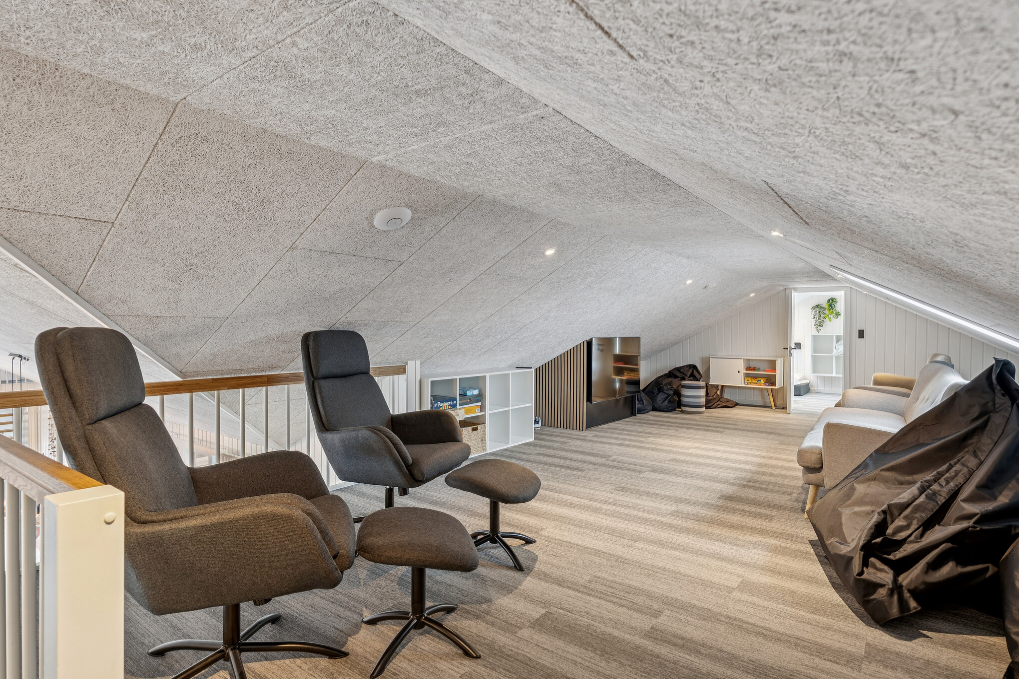 Einige der 36 Schlafgelegenheiten befinden sich im Luxusferienhaus Nr. 686 auf dem ausgebauten Dachboden