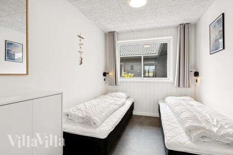 Eines der 10 Schlafzimmer im Luxusferienhaus Nr. 686