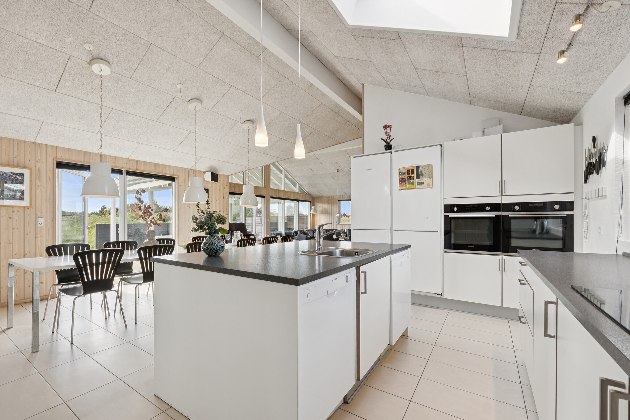 Die Küche im Luxusferienhaus Nr. 292 ist gut eingerichtet.