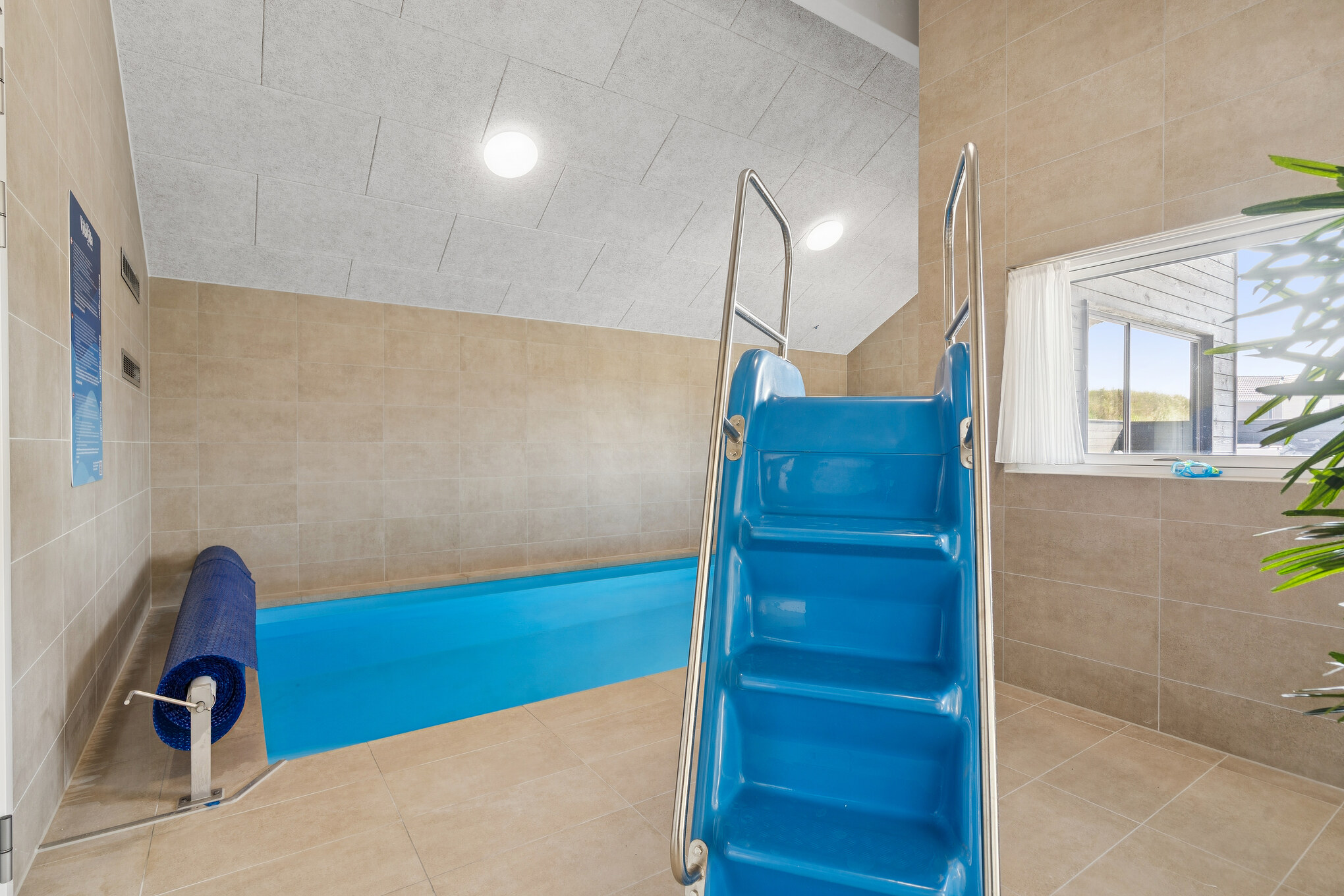 Der schicke Pool im Luxusferienhaus Nr. 696 für 18 Personen