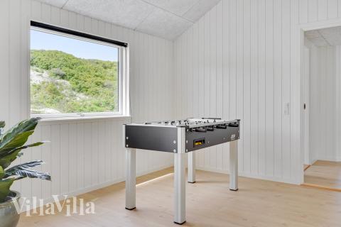 Aktivitätsraum im Luxusferienhaus Nr. 900 mit 7 Schlafzimmern und Platz für 18 Gäste.