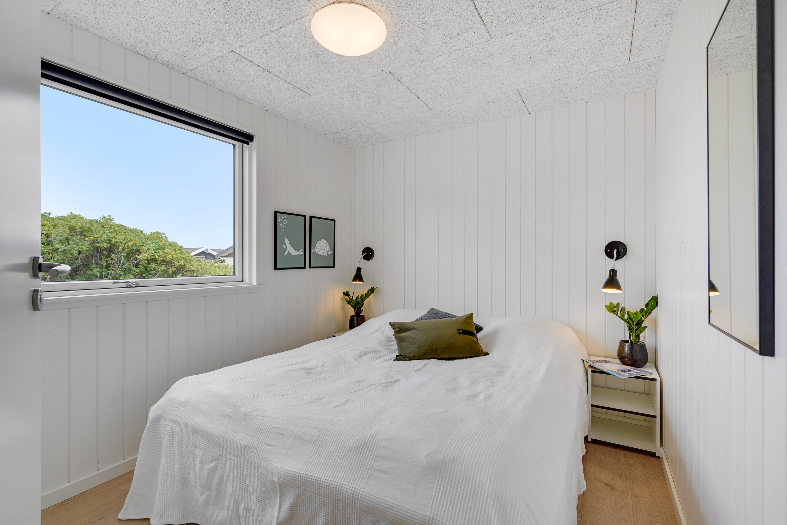 Eines der 7 Schlafzimmer im Luxusferienhaus Nr. 900